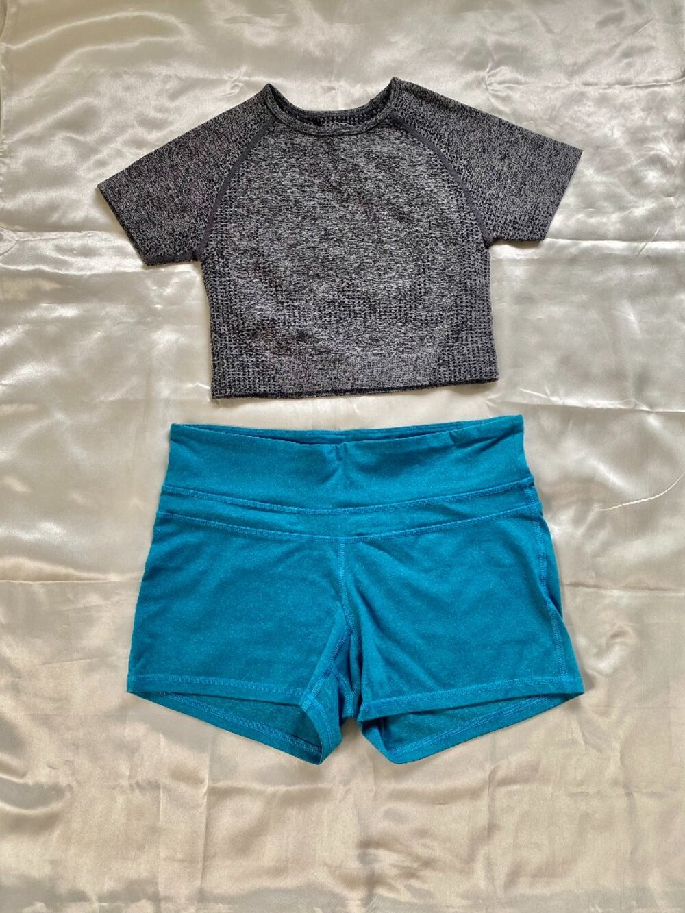 2-Piece Women's Athleisurewear Set